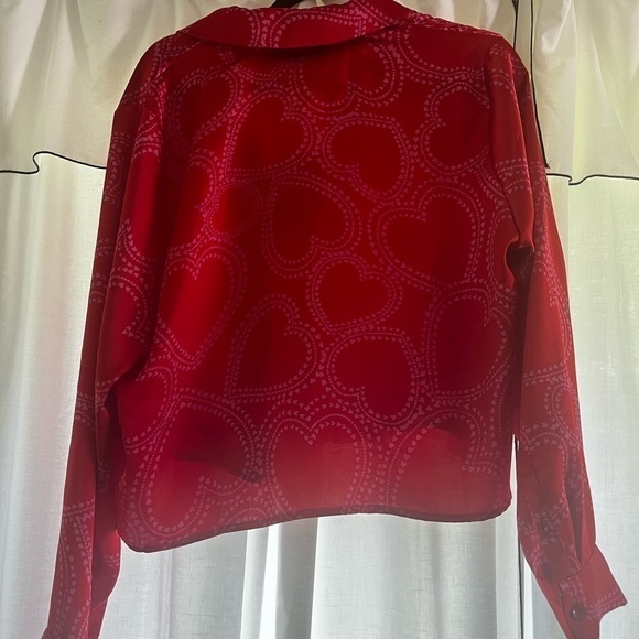 Bailey 44 Red Heart Print Top - Picture 3 of 7